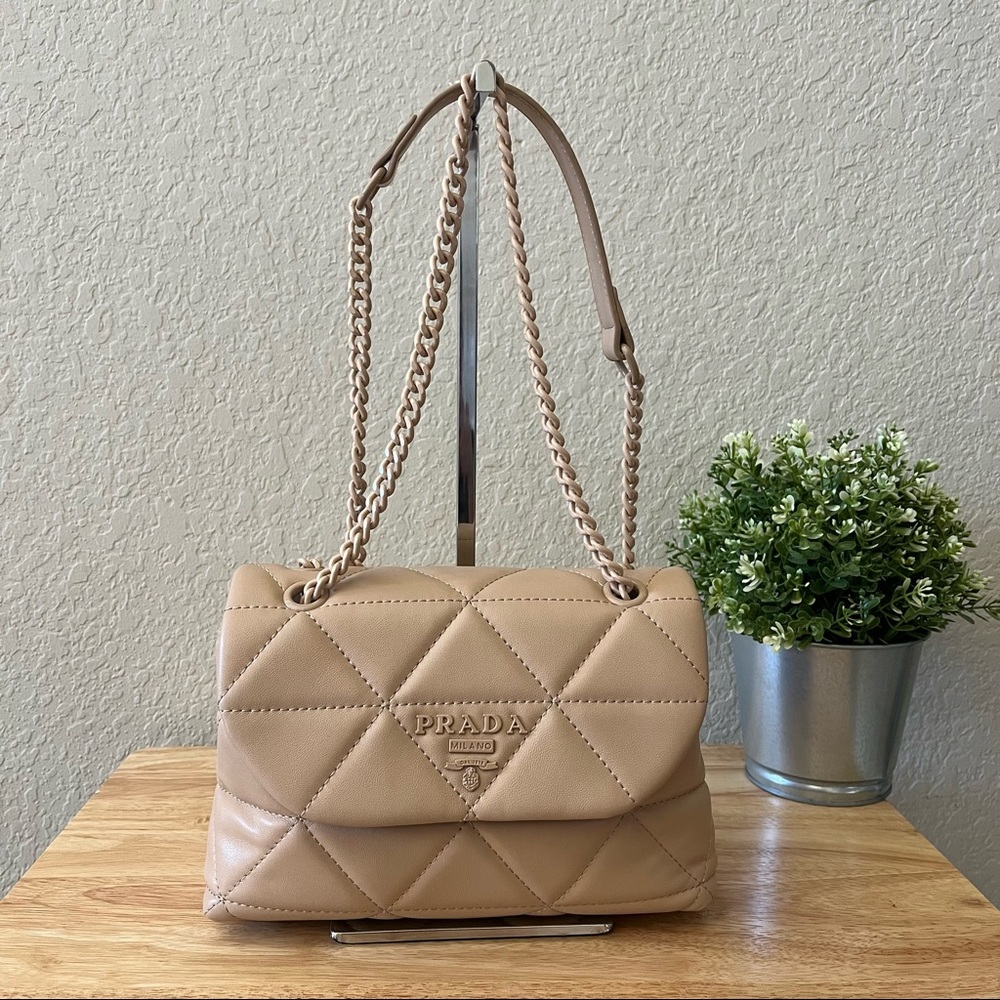 Small quilted beige 2 way bag